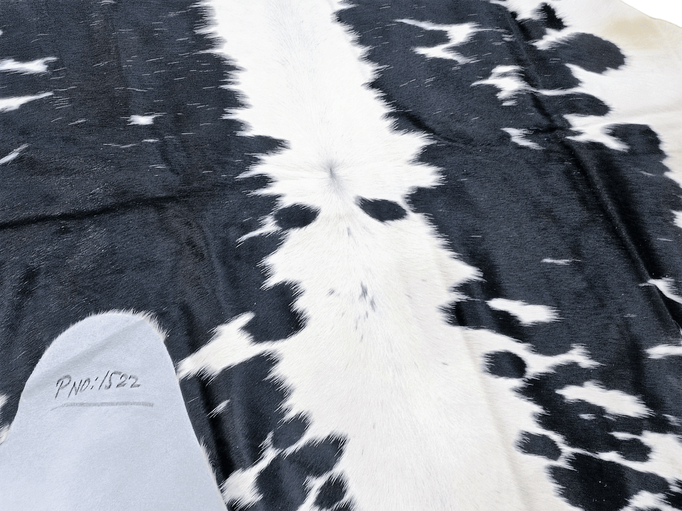 Black Spots On White Cowhide #1522