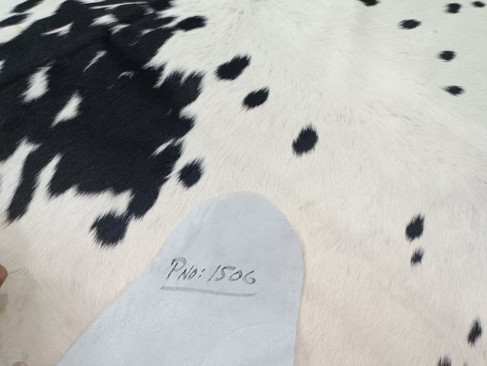 Black & White Cowhide Rug #1506