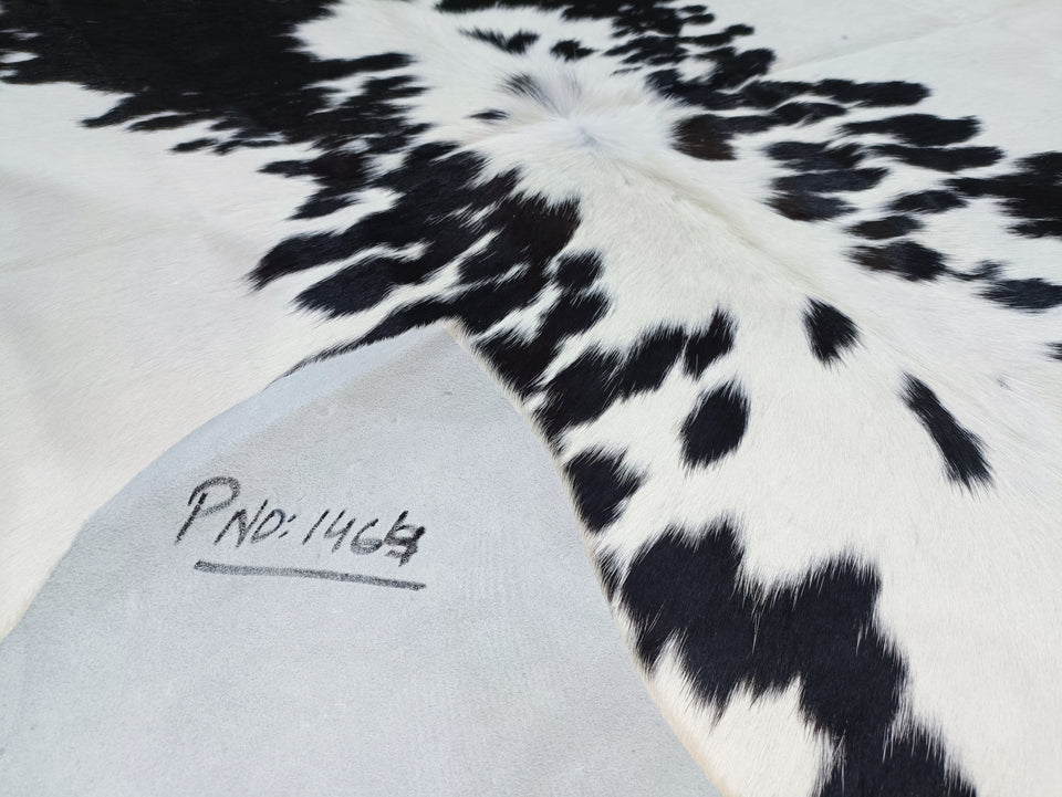 Salt N Pepper Black & White Cowhide Rug #1464