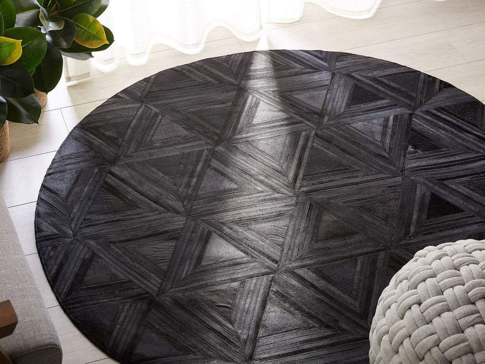 Dark Black Triangle Cowhide Patchwork Round Rug