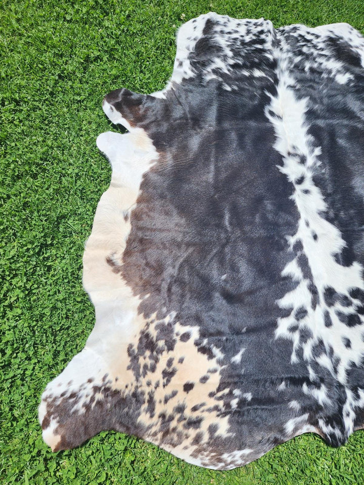 Black & White Cowhide Rug #1296