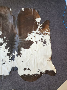 Cowhide rug beautiful tri splashed rug