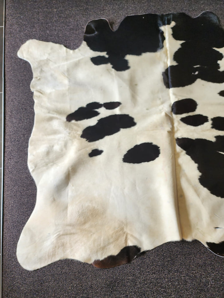 Cowhide Rug 1422