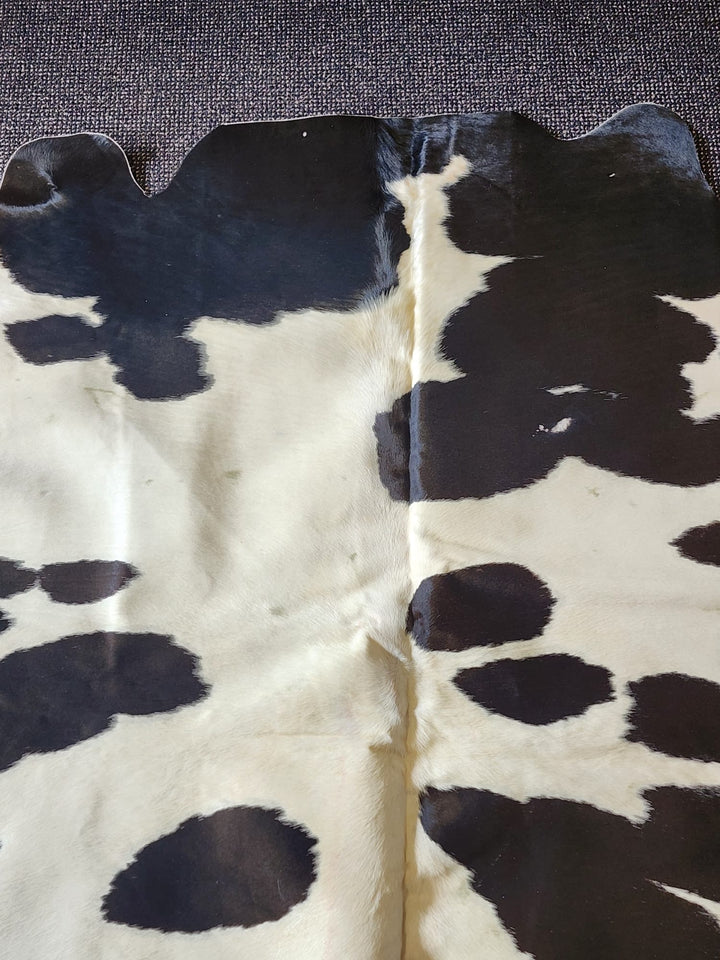 Cowhide Rug 1422
