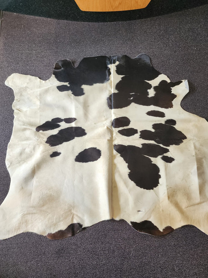 Cowhide Rug 1422