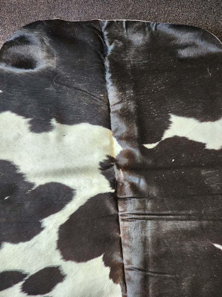 Natural Cowhide Rug 1418