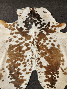 Brown n White Cow Hide Rug 1201