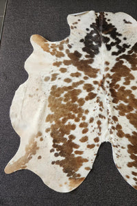 Brown n White Cow Hide Rug 1201